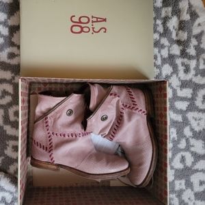 A.S. 98 Pink Leather Boots